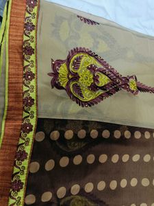 🇳🇿💫🎀Elegant Yellow &amp; Brown Embroidered Saree