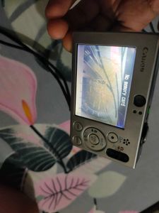 IXUS 70 Canon Digital Camera