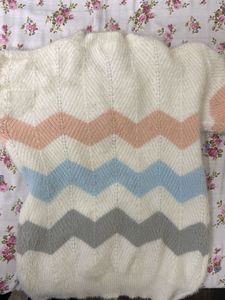 “AND“ Cozy Chevron Knit Sweater