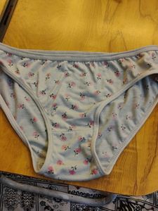 Floral Print grey scarf