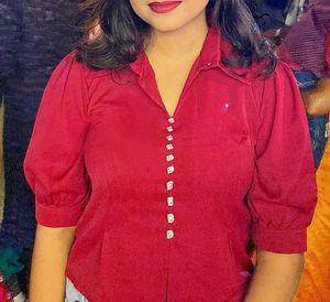 Maroon Puff Sleeve Buttoned Top
