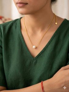 Gold Chain Necklace with Pearl