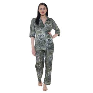 I wholesale and retail store