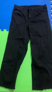 black flared jean