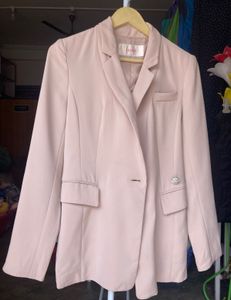 Chic Pink Double-Breasted Blazer
