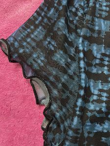 Mesh Checkered Lettuce Trim Top