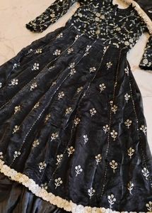 Balck lehenga with long frock 🖤