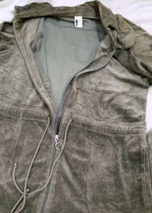 Velvet stylish trac suit 👍👍