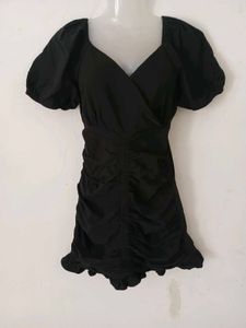 Chic Black Puff Sleeve Ruched Mini Dress