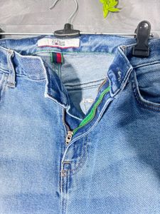 Tommy Hilfiger Men's Light Wash Jeans