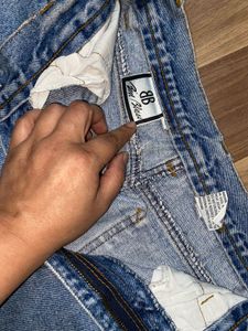 Light Wash High-Waisted Mom Jeans