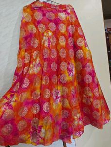 Vibrant Ethnic Skirt 💝