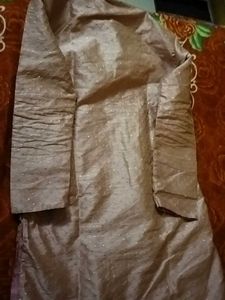 Elegant Men's Kurta with Detailed Embroidery