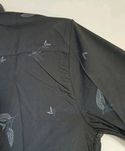 MENS GREY SHIRT WITH AUTHENTIC WHITE LEAF DESING