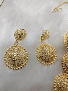 Necklace Set