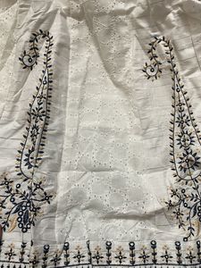 Elegant White Embroidered Kurti