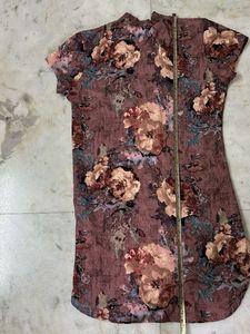 Floral Print Cutout Neckline Dress