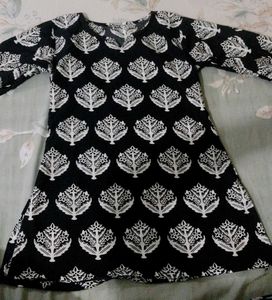 stylish black short kurti for casual wear