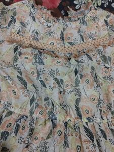 Floral Print Tiered Midi Dress