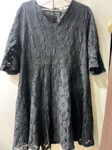 Elegant Black Lace Dress