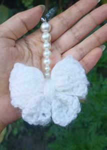 White Crochet Bow pearl bag charms