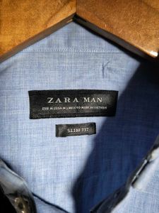 Zara Men's Light Blue Button-Up Shirt