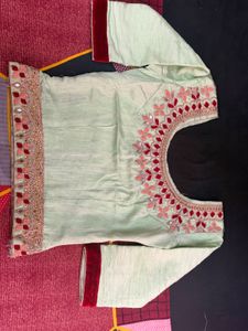 Elegant Embroidered Lehenga Choli Set