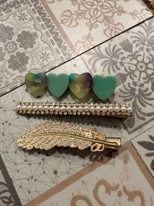 Cute Heart & Feather Hair Clips Set