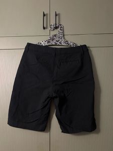 International Brand - Men's Black Shorts