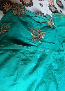 CROP TOP LEHENGA