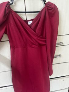 Elegant Burgundy Long Sleeve Dress