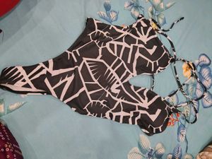 Stylish One-Piece Swimsuit