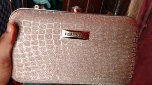 Elegant Glitter Clutch Bag