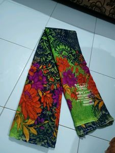 "Green 💚" Printed Saree With Unstitched Blouse
