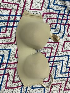 Seamless Lightly Padded Bra