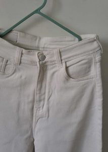 White Wide Leg Jeans NEW❤️