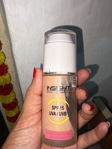 Insight Luminous Finish Liquid Foundation