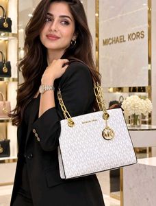 Michael Kors Cynthia Satchel Bag WD BOX
