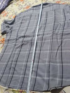 Men's Plaid Button-Down Shirt
