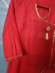 Red &amp; Gold Trim Kurti