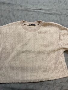 Zara Cream Cable Knit Cropped Sweater