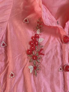 Beautiful Pink Embroidered Kurta