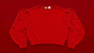 RED TEXTURED KNIT SWEATER