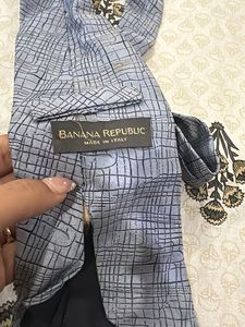 tie