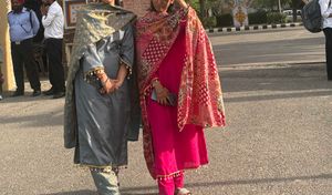 Elegant Grey Kurta Set with Blue Dupatta