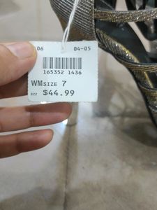 Beautiful Grey Heel