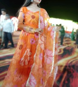 🍊 ANARKALI OR GOWN WITH DUPATTA