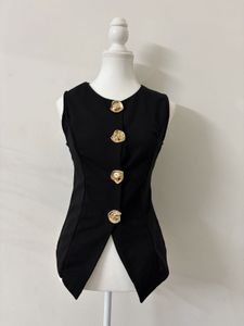 Chic Black Sleeveless Top with Gold Buttons