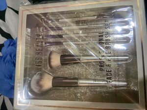 Swiss Beauty Professional Face &amp; Eye Brush Set