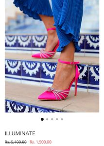 Magenta Pumps Heel With Diamante Knotted Detail